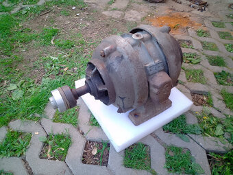 Elektromotor 4,2kW 1400 ot/min 28mm - 2