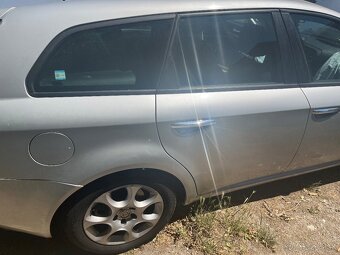 Rozpredám alfa romeo 159sw 2009 - 2