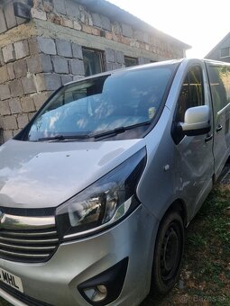 Opel vivaro - 2