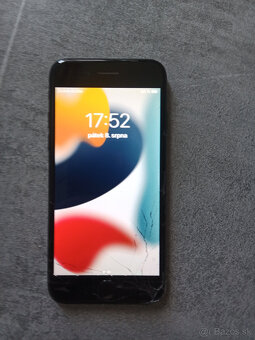Apple iPhone 7 - 2