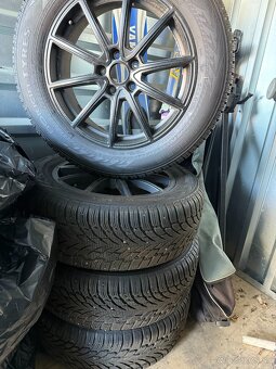 Kia Sorento,Santa Fe 235/60/R18 Zimne - 2