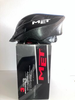 Cyklisticka prilba, helma MET Scudo UNI 54 - 61 - 2