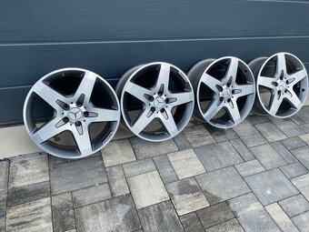 Mercedes GLA R18 - 2