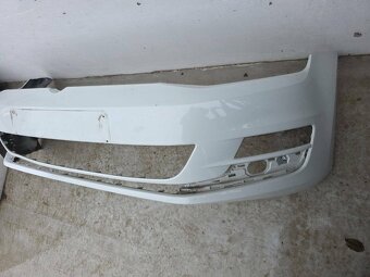 VW Golf 7 VII 2012- predný nárazník - 2