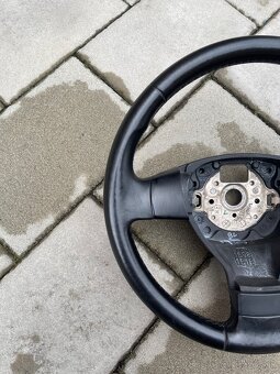 Trojramenny volant VW Passat,Golf,Touran - 2