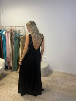 Predám spoločenské šaty 964221 - 2