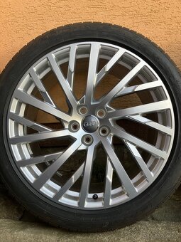 Letná sada Audi A8 - 2