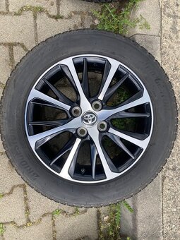 Original hliníkové kolesá na Toyota Yaris - 2