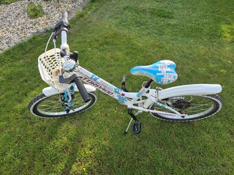 Predám dievčenský bicykel - 2