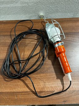 Oprávarenská lampa 10 metrov s háčikom - 2