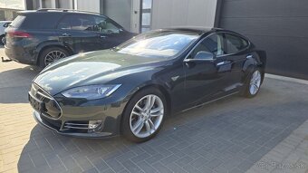 Tesla Model S85 na predaj - 2