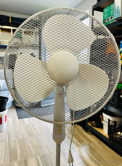 Biely ventilátor - 2