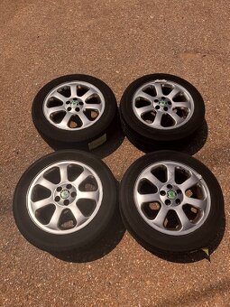 4X DISKY 16" OCTAVIA I LAURIN KLEMENT + PNEU VREDESTEIN - 2