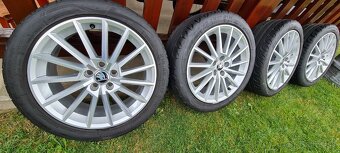 R17 5x100 + 215/45r17 letne škoda - 2