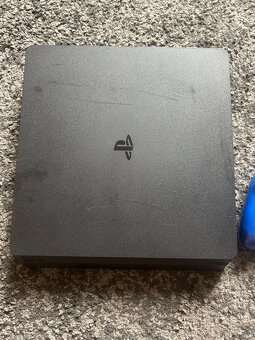 Sony PS4 Slim 500GB +1 ovládač + 2 hry - 2