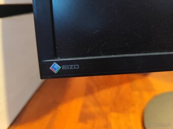 Predám PC monitor - 2