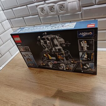 Lego 10266 nove - 2