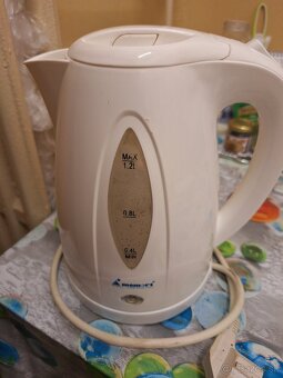 Rýchlovarná kanvica - 2