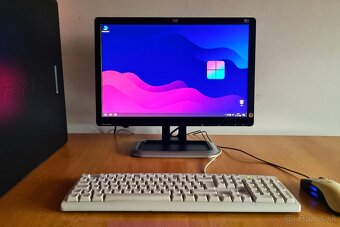 Stolný - Herný PC - 2