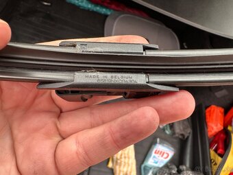 stierace, rohoze z golf 5 2009 combi, Servisna knizka pre go - 2