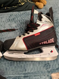 Panske korcule 45 TTBLADE - 2