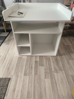 Prebalovaci pult - 2