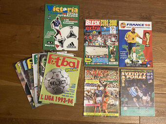 Futbal / Fotbal - futbalové časopisy / magazíny - 2