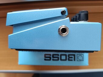 Predám harmonizér Boss MO-2 Multi Overtone - 2