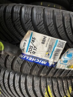 2ks Michelin 205/45 R17 NEJAZDENE - 2