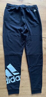 Čierne tepláky Adidas č. 170-176 - 2
