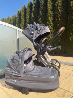 Cybex Simply 3.0 - 2