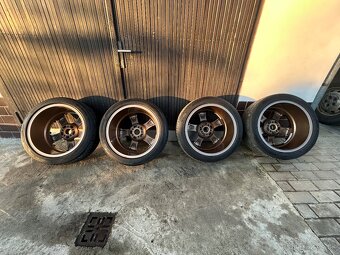 5x100 R17 ET35 RH - 2