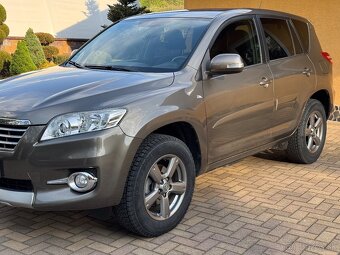Toyota RAV4 - 2