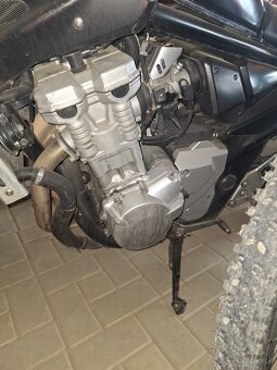 Suzuki Bandit 650 motor +ostatne diely - 2