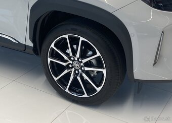 Nove letne pneu / novinka tejto sezony 215/50 R18 - 2