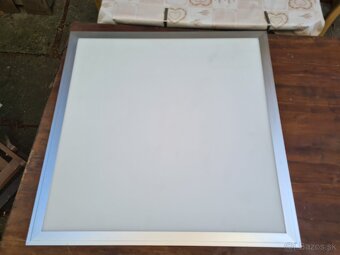Stropne led svetlo - 2