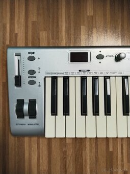 Fox KeyControl 49 - 2