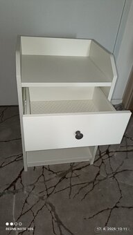 nočný stolík - 2