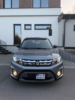 Suzuki Vitara 1.6 DDIS 88kw Navi,CarPlay,Alcantara,LED - 2