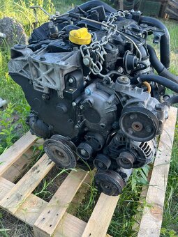 Renault master 2.5 dci - 2