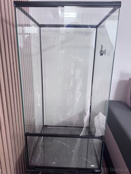 Terárium 45x45x90 cm - 2