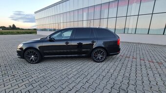Škoda Octavia RS 2,0 TDi CR DSG F1, xenon navi nová STK EK - 2