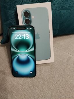 iPhone 16 128GB modrozelená - 2