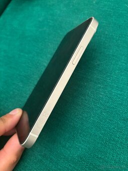 Predám IPhone 13 mini Starlight 128gb 85% bat - 2