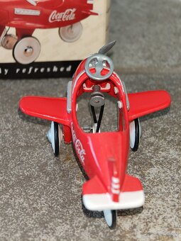 Coca cola pedal plane - 2