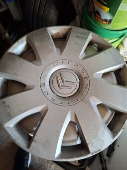 Predám puklice na CITROEN 16 palcové - 2
