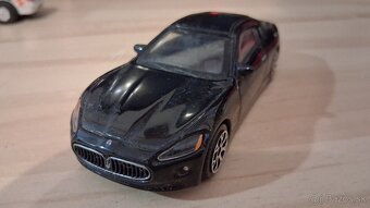 Maserati GranTurismo 1:43 Burago - 2