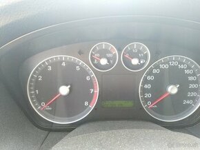 Ford Focus II 1,6 16V 74kW, r. v. 2006 - náhradní díly - 2