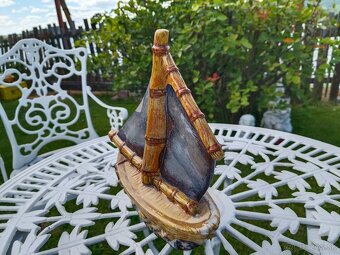 Keramická soška plachetnice - 2