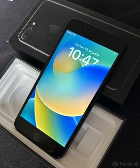 Iphone 8 plus 64GB black - 100% batéria - 2